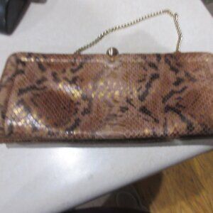 Sondra Roberts Clutch Purse‎ Chain Strap Magnetic Closure